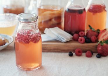 h-thumbnail of he Popularity of Kombucha Continues to Rise As More People Than Ever Are Drinking It (healthychoice)