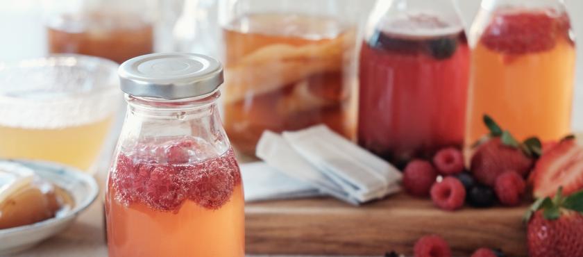 main of he Popularity of Kombucha Continues to Rise As More People Than Ever Are Drinking It (healthychoice)